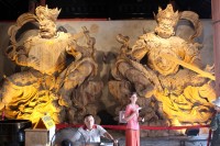 velk� d�ev�n� souso��