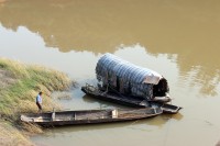 ryb�� a jeho plovouc� domov