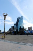 modern� Ulanb�tar - jedna z m�la nov�ch budov