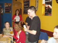  Gratulace a pan� v��epn� - to pivo co m� v ruce dostanu k narozenin�m - zdarma:-)