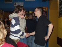  ... a jako d�rek mi dali �okol�du Milka