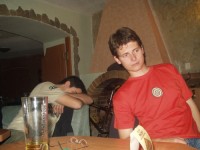 J�ra us�n�, Ka�pi se kol�b�