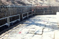 Hinduistick� o�ista - p�eb�hnut� koridorem mraziv�ch pram�nk�