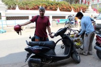 Proj��ka po Kathmand� za��n�:)