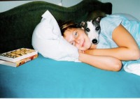 Kajlinka se p�est�v� ovl�dat, kdy� vid� tu bonbonier� vedle