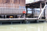 Po�ta p�ich�z� po vod�