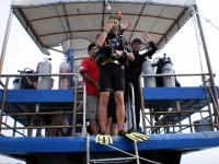 n�kdo si tu zapomn�l d�t do pusy regul�tor...